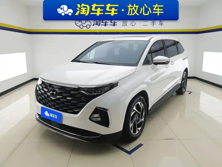 Hyundai Custo