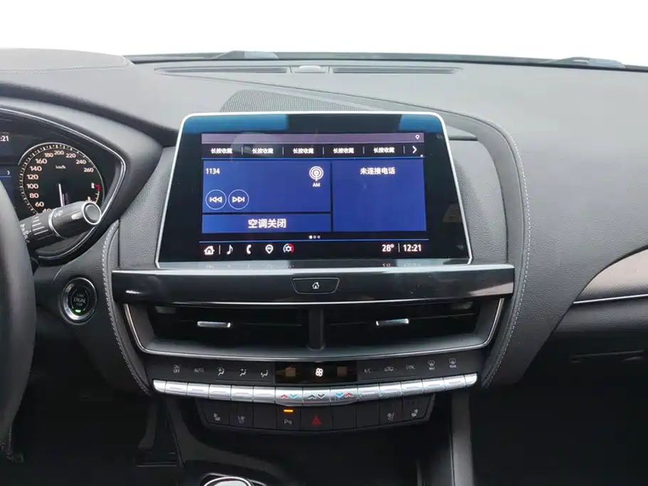 Cadillac CT5 — миниатюра 13