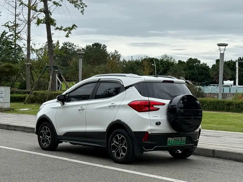 BYD Yuan Pro — миниатюра 15