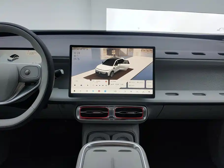 Leapmotor Leapmotor B10 — миниатюра 13