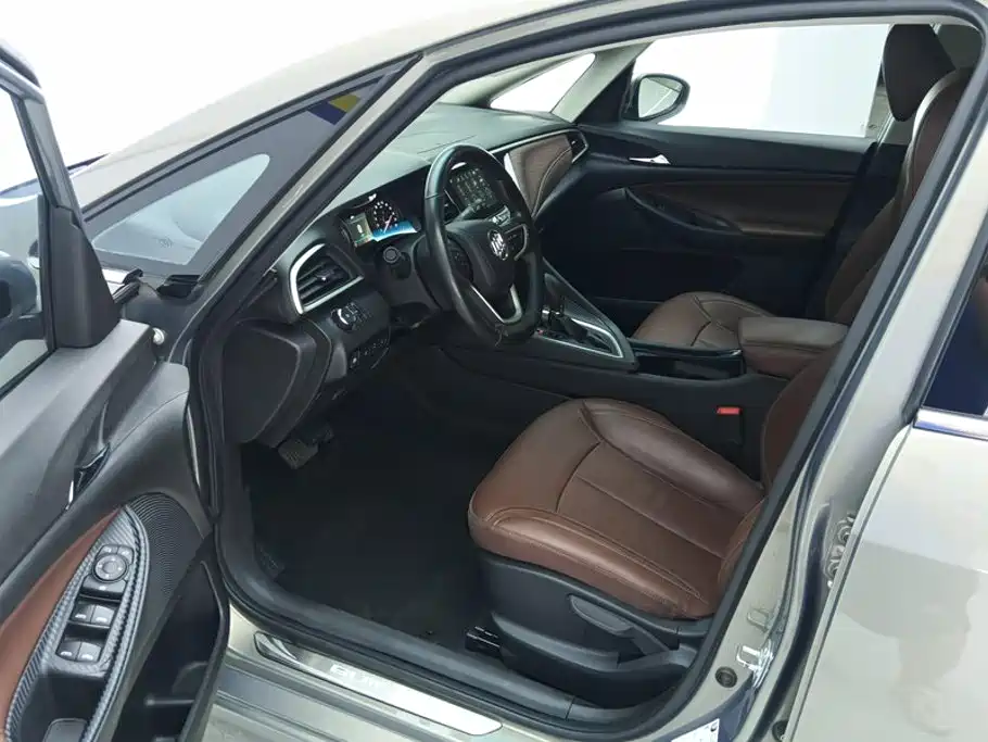 Buick GL6 — миниатюра 9