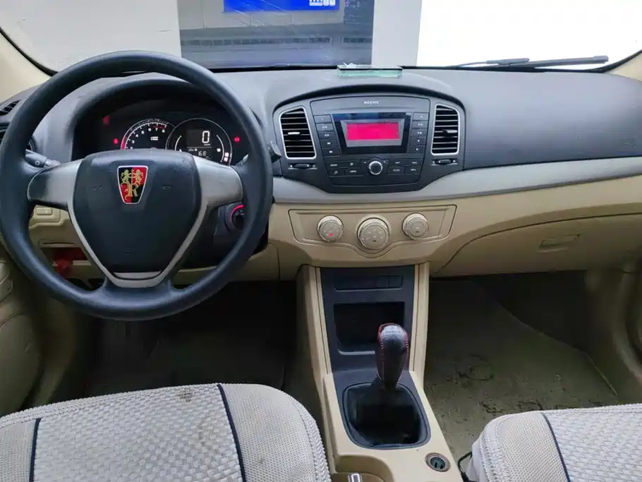 Roewe 350 — миниатюра 12
