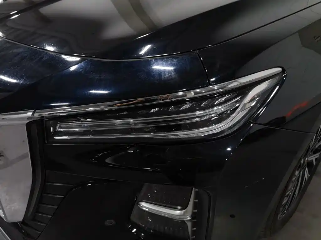 Hongqi Hongqi H5 — миниатюра 7