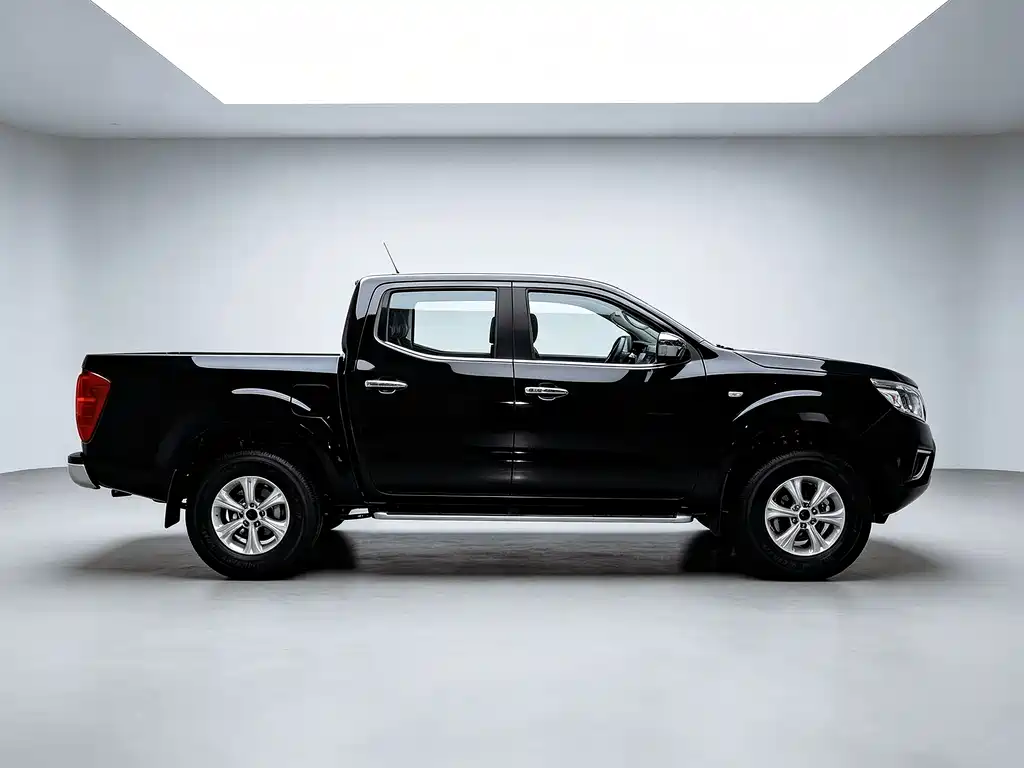 Nissan Navara — миниатюра 12