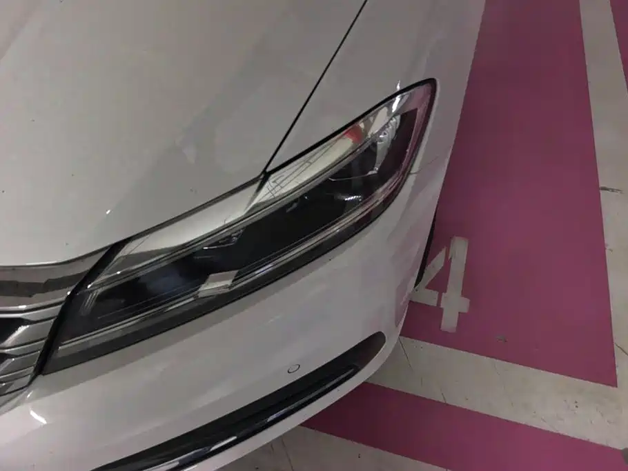 Volkswagen Lavida — миниатюра 5