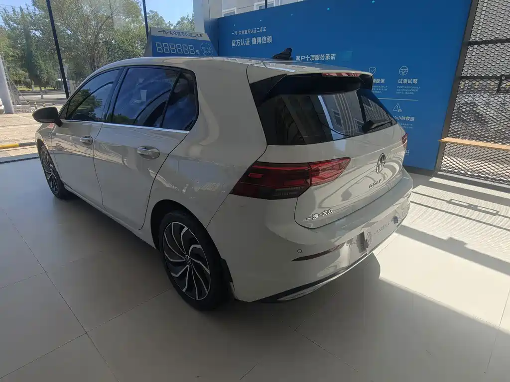 Volkswagen Golf — миниатюра 10