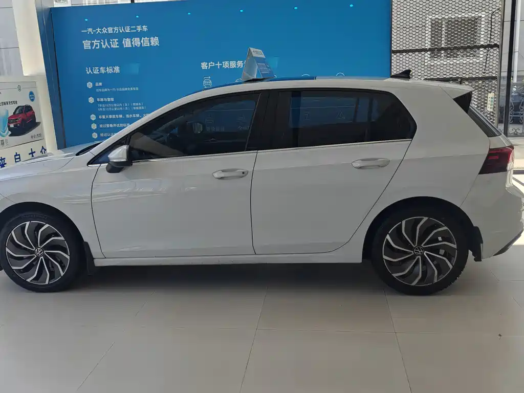 Volkswagen Golf — миниатюра 16