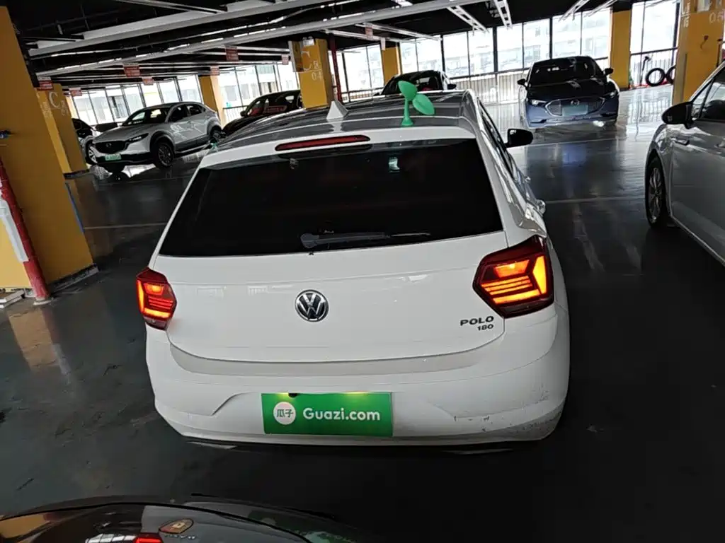 Volkswagen Polo — миниатюра 6