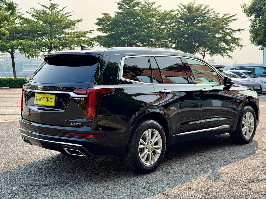 Cadillac XT6 — миниатюра 5