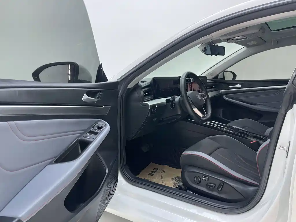 Volkswagen Lamando — миниатюра 20