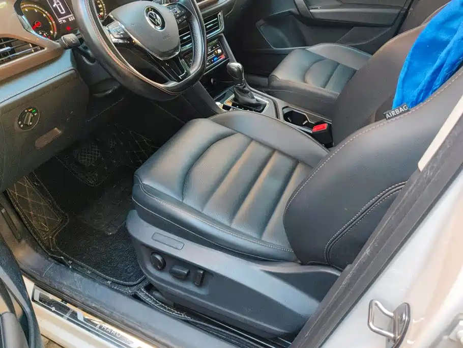 Volkswagen Tharu — миниатюра 9
