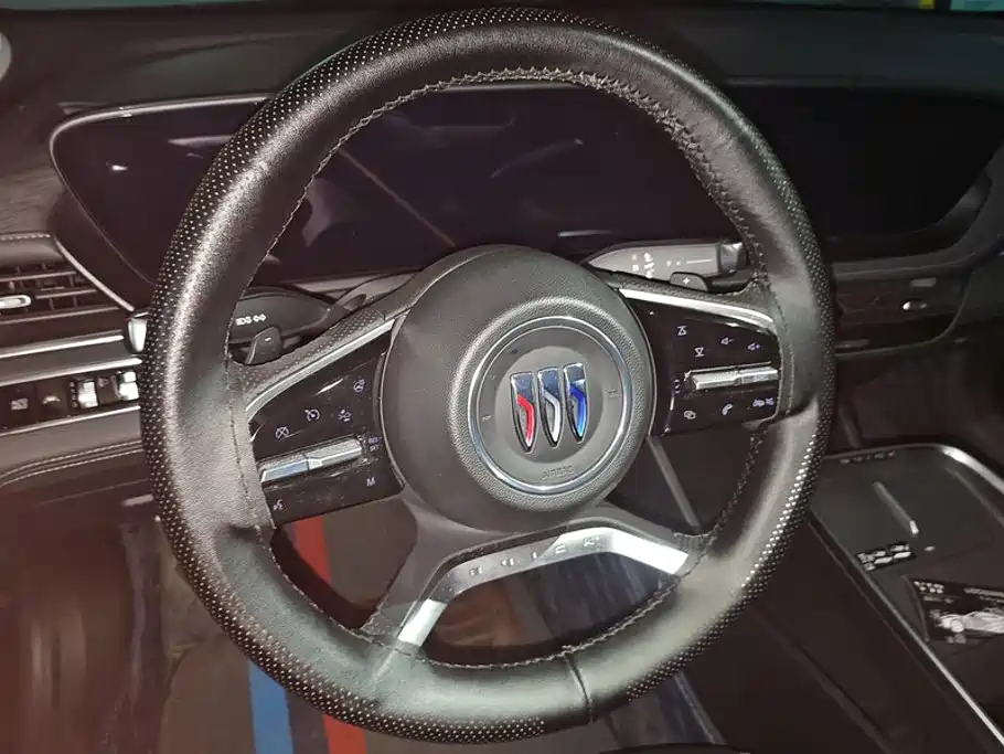Buick LaCrosse — миниатюра 15