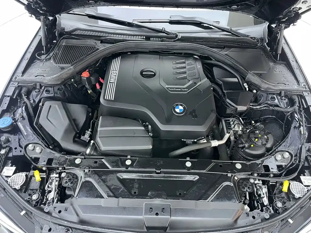 BMW 3 Series — миниатюра 25