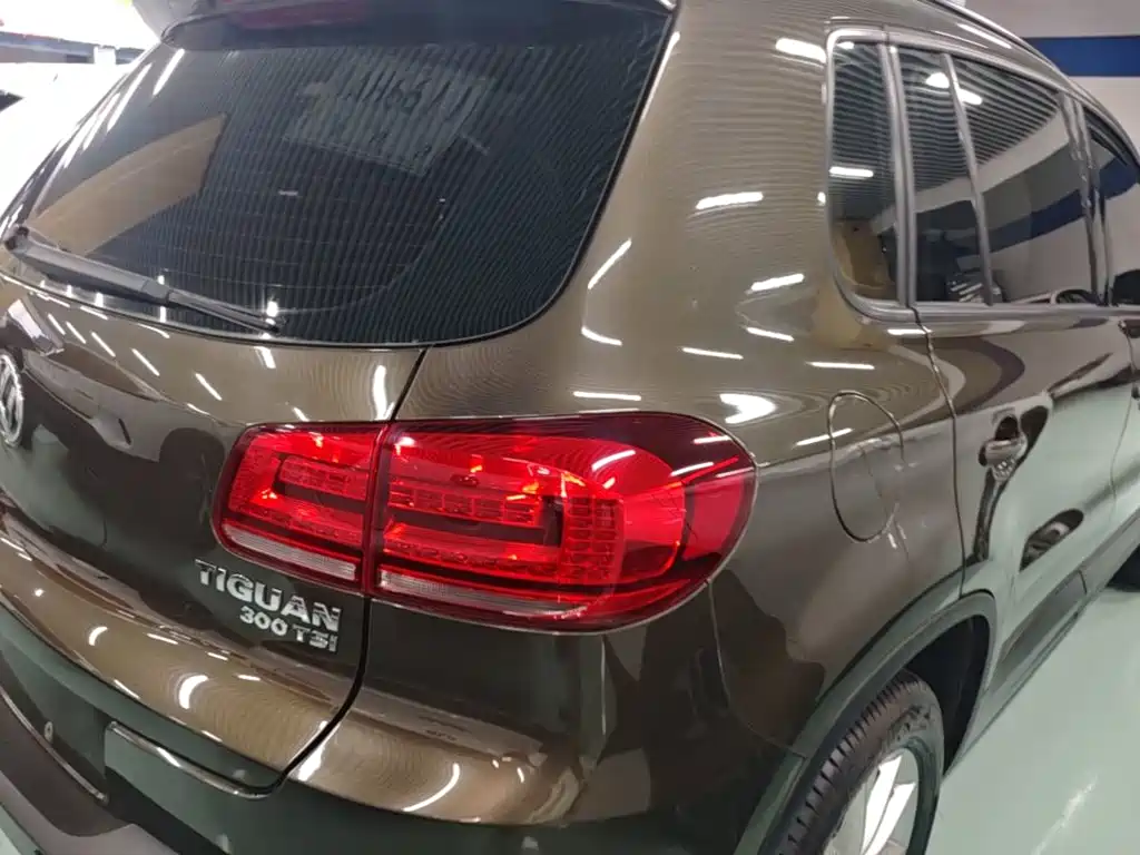 Volkswagen Tiguan — миниатюра 8