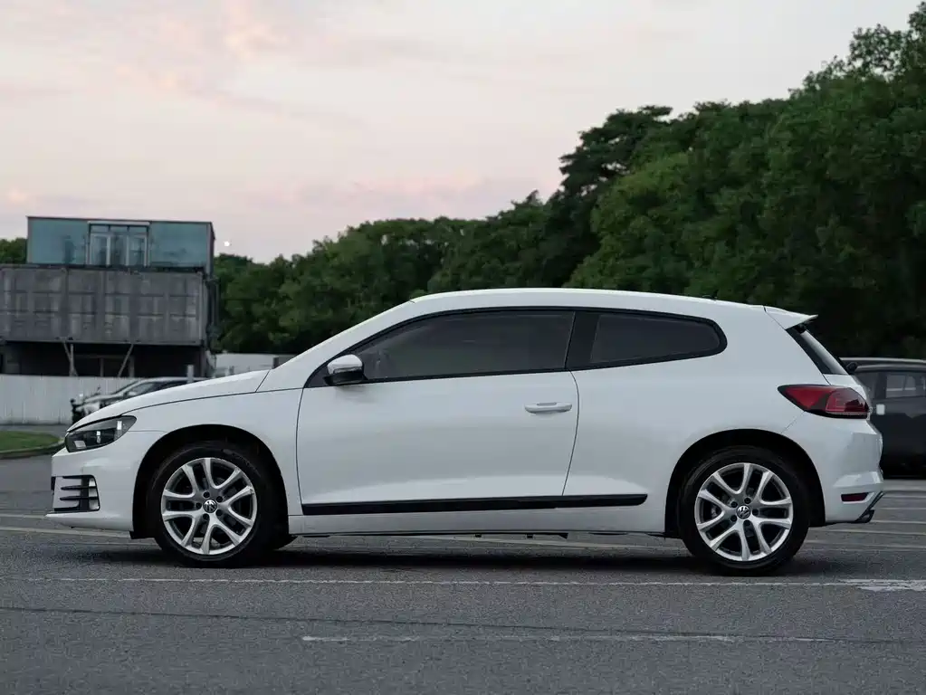 Volkswagen Scirocco — миниатюра 2