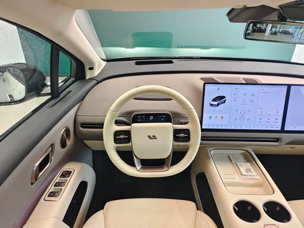 Li Auto Li i8 — миниатюра 8