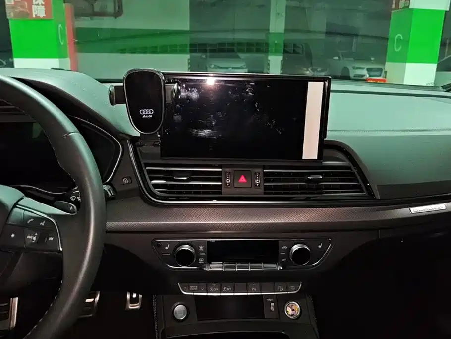 Audi Q5L — миниатюра 13
