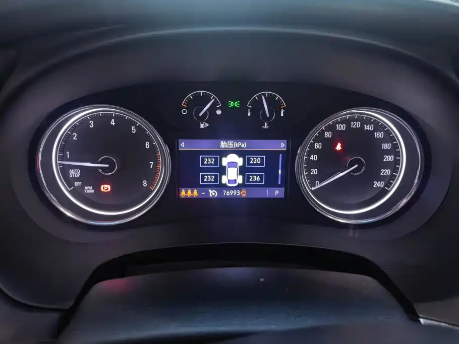 Buick LaCrosse — миниатюра 14