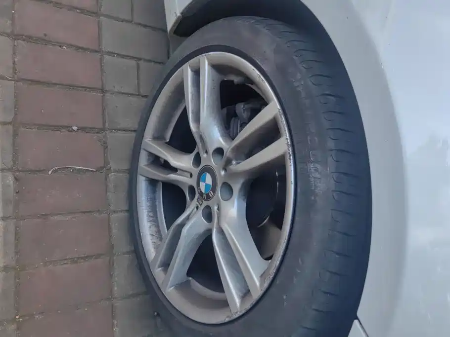 BMW 3 Series — миниатюра 6