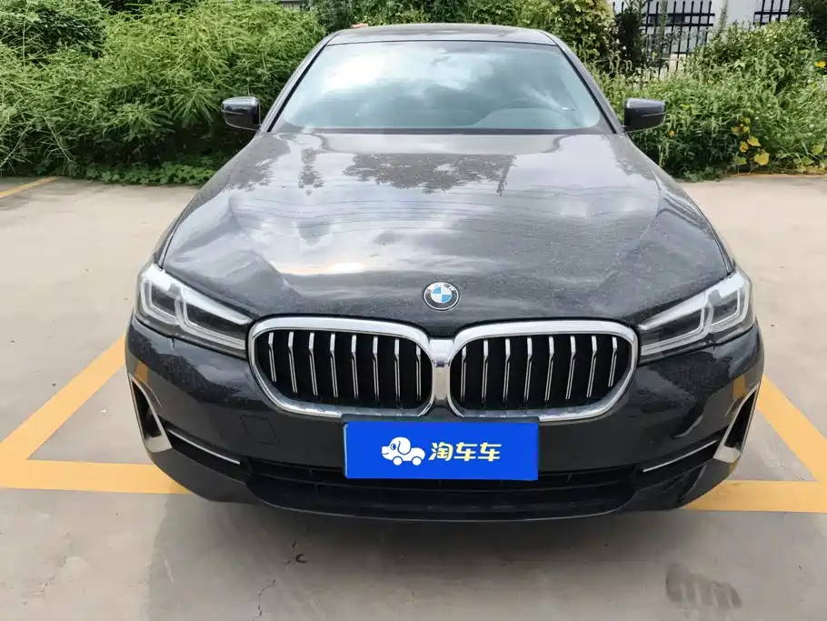 BMW 5 Series — миниатюра 2