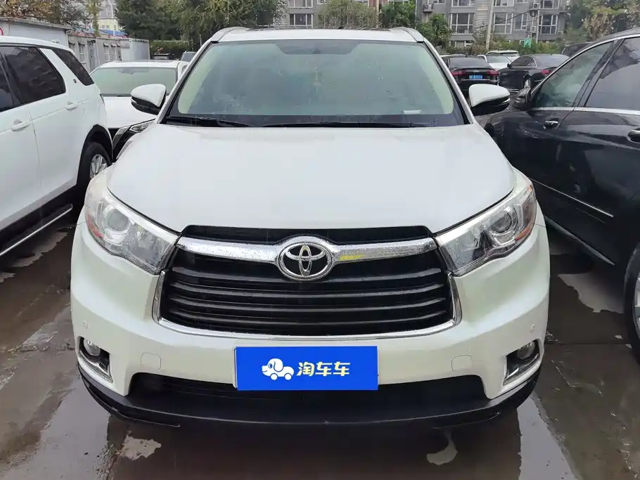 Toyota Highlander — миниатюра 2