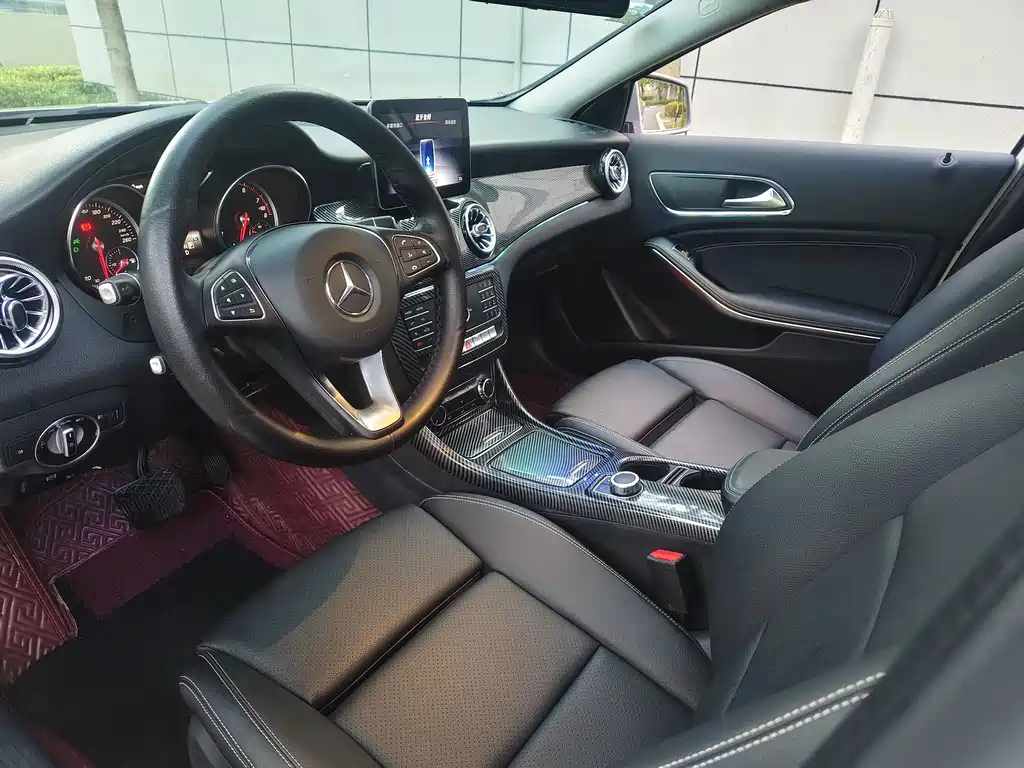 Mercedes-Benz GLA — миниатюра 26