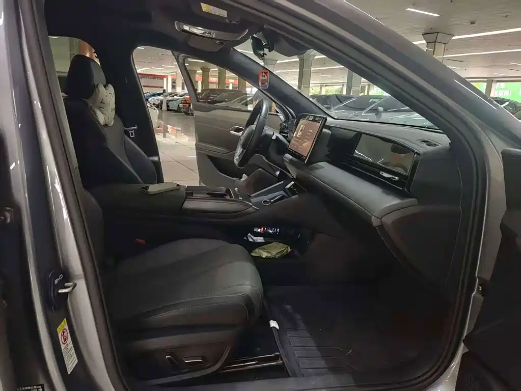 BYD Qin L — миниатюра 7