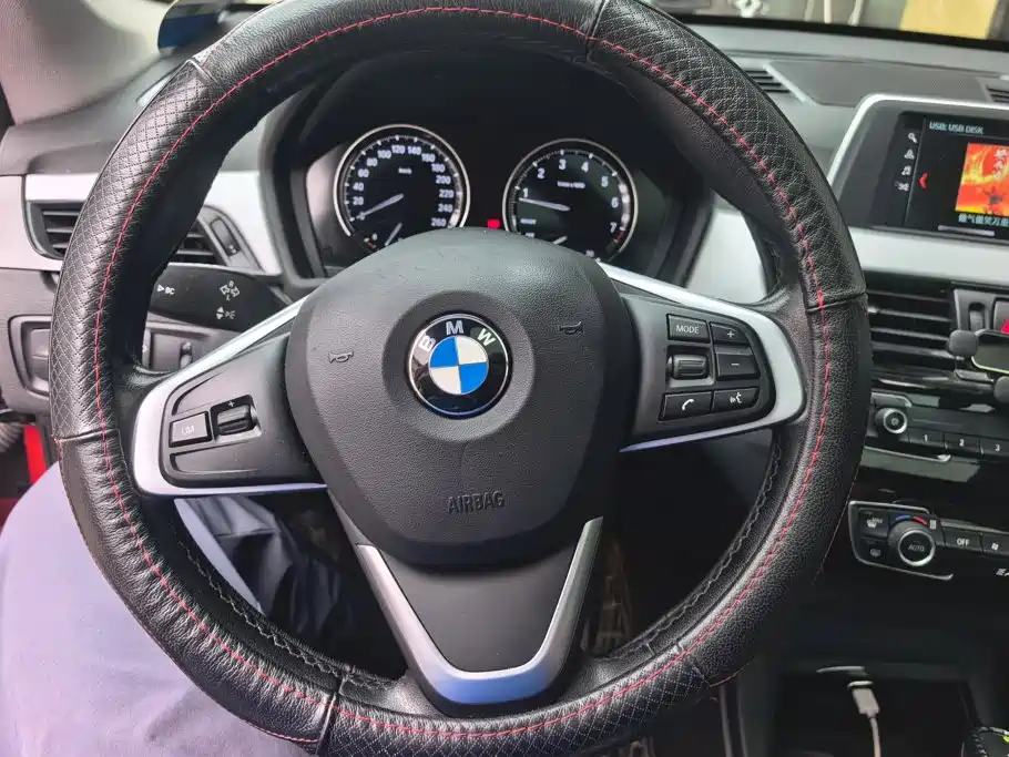 BMW X1 — миниатюра 15