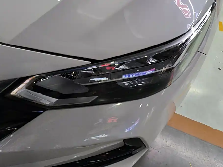 Nissan Sylphy — миниатюра 5