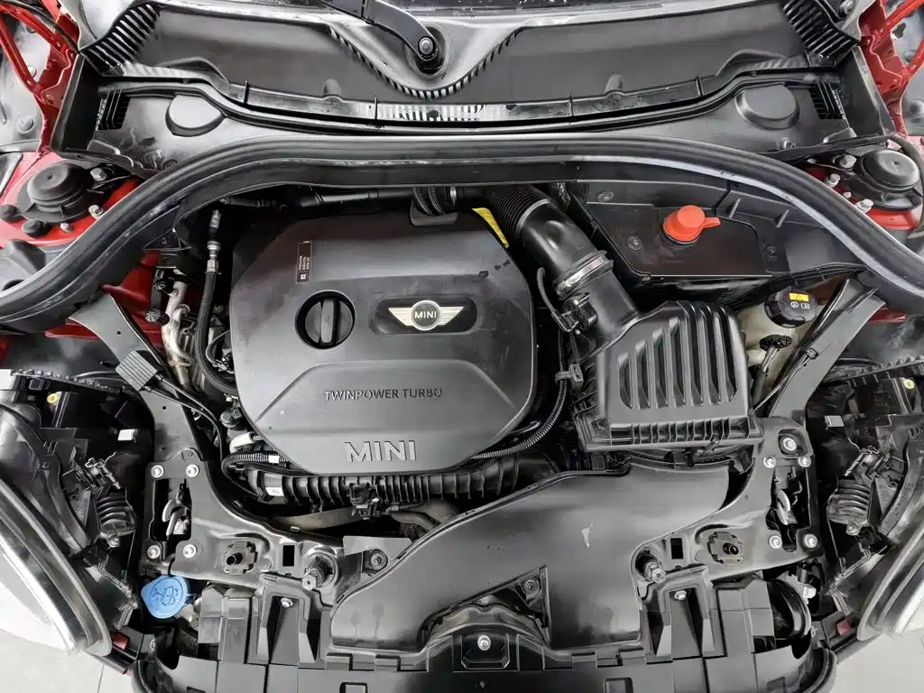 MINI Mini Clubman — миниатюра 6