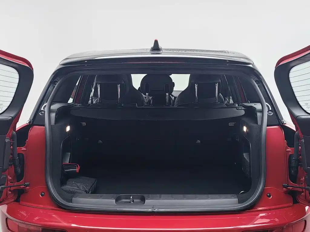 MINI Mini Clubman — миниатюра 16