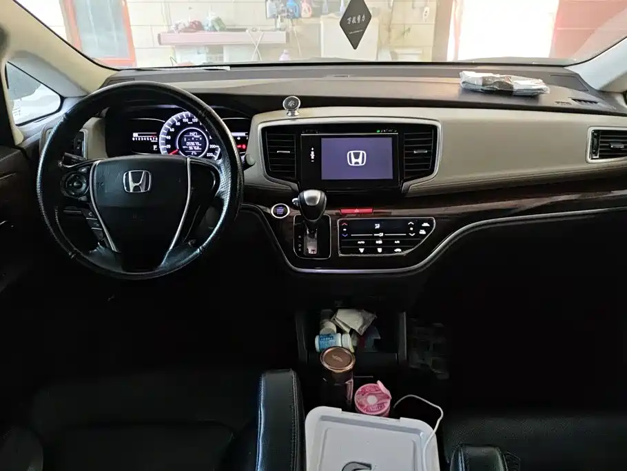 Honda Odyssey — миниатюра 12