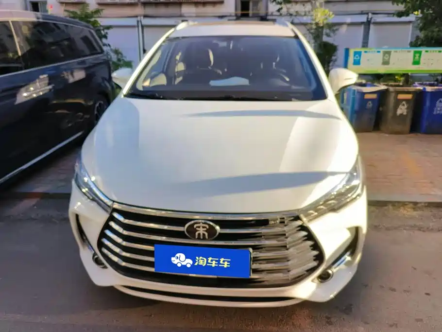 BYD MAX — миниатюра 2