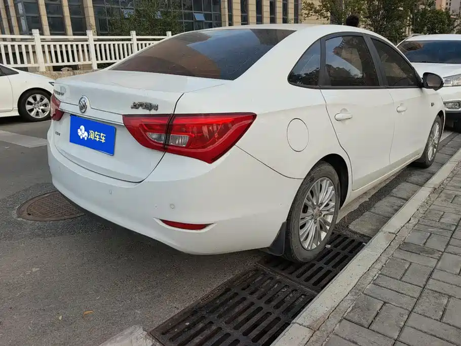 Buick Excelle — миниатюра 3