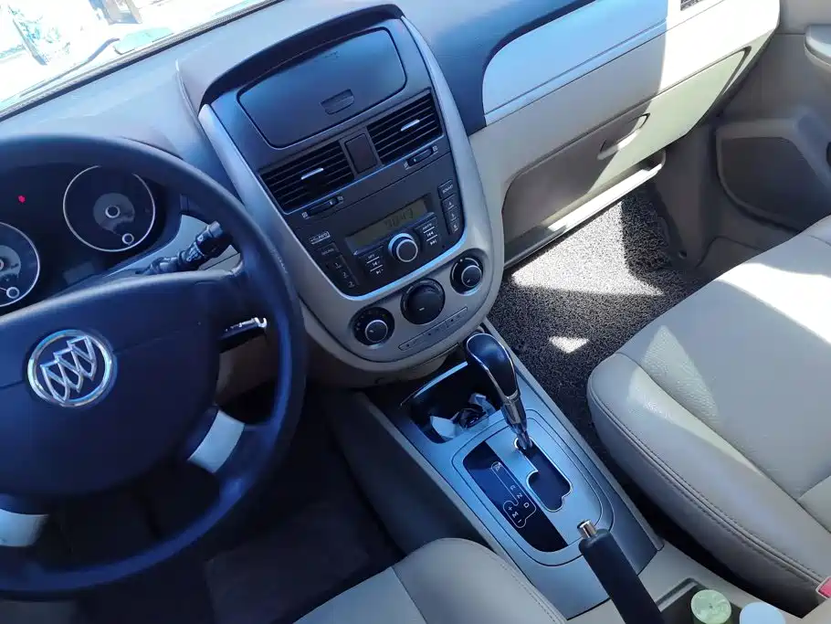 Buick Excelle — миниатюра 13