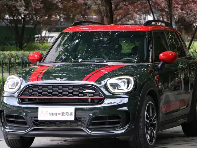 MINI  JCW COUNTRYMAN 2021