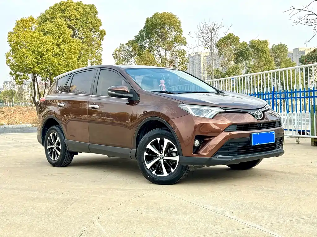 TOYOTA RAV4 RONGFANG
