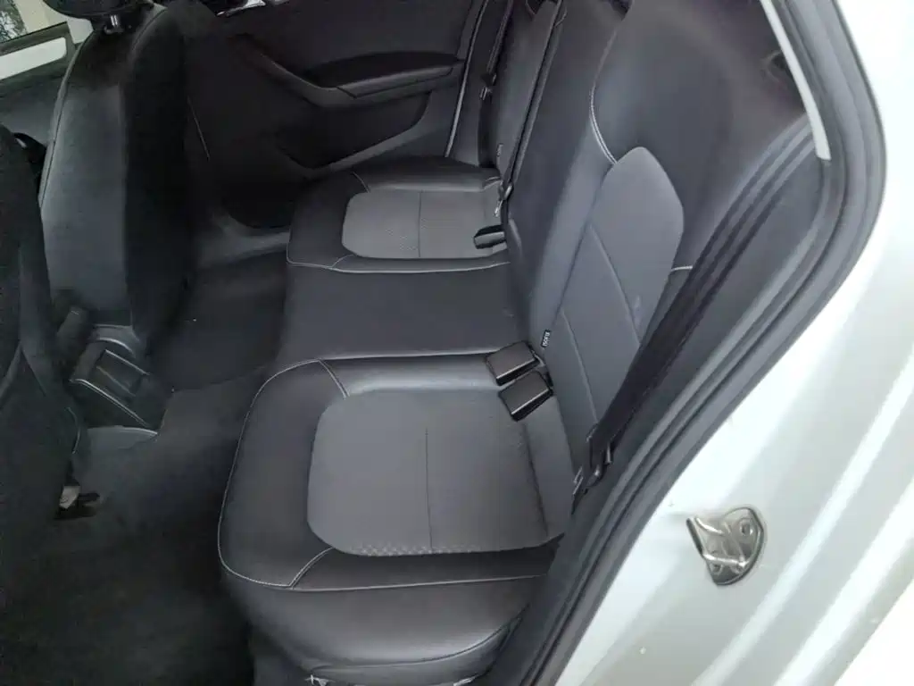 Volkswagen Santana — миниатюра 17