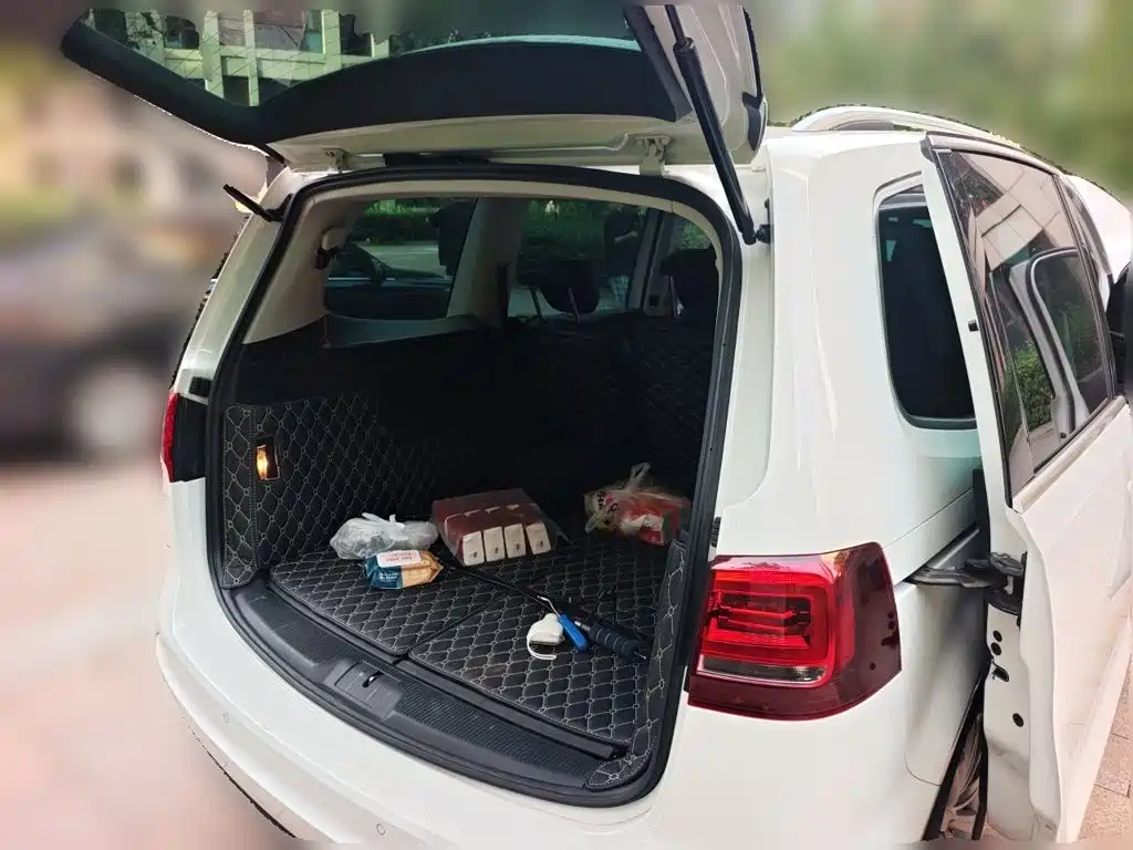 Volkswagen Sharan — миниатюра 20