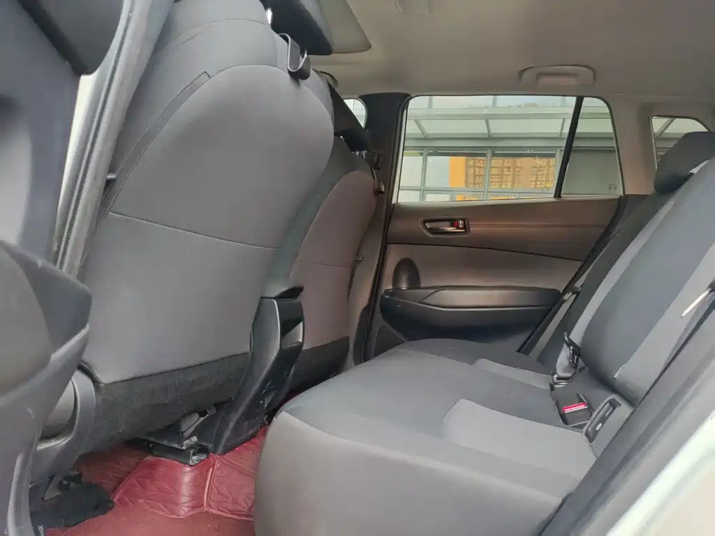 Toyota Frontlander — миниатюра 7
