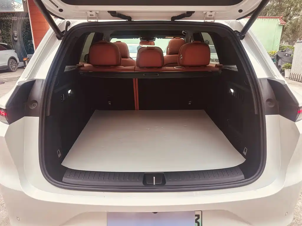 Li Auto Li L6 — миниатюра 12