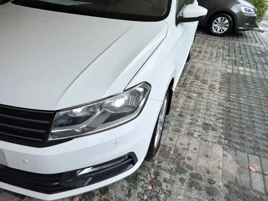 Volkswagen Santana — миниатюра 24