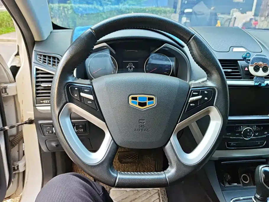 Geely Emgrand — миниатюра 15