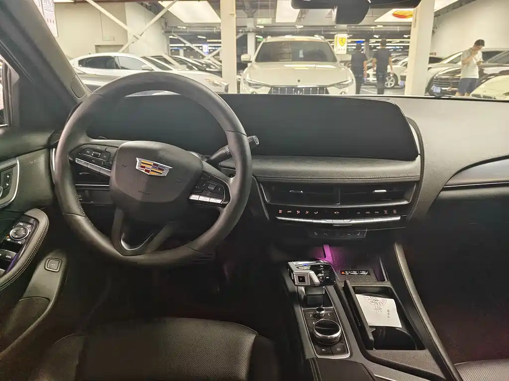 Cadillac CT5 — миниатюра 15