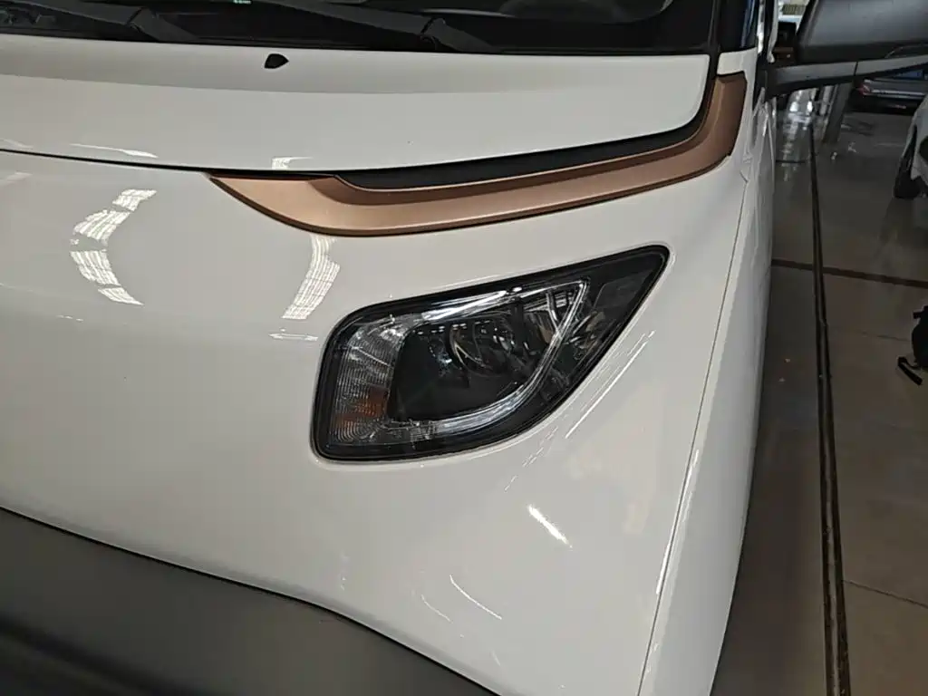 Baojun E200 — миниатюра 24