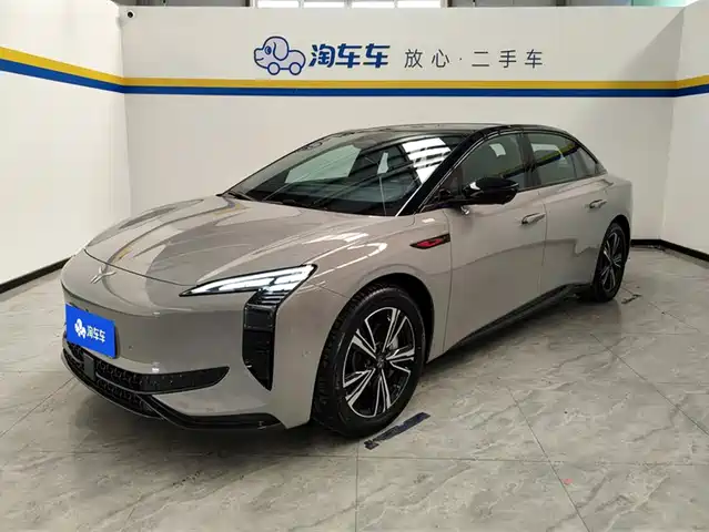 Hongqi HONGQI EH7 2024