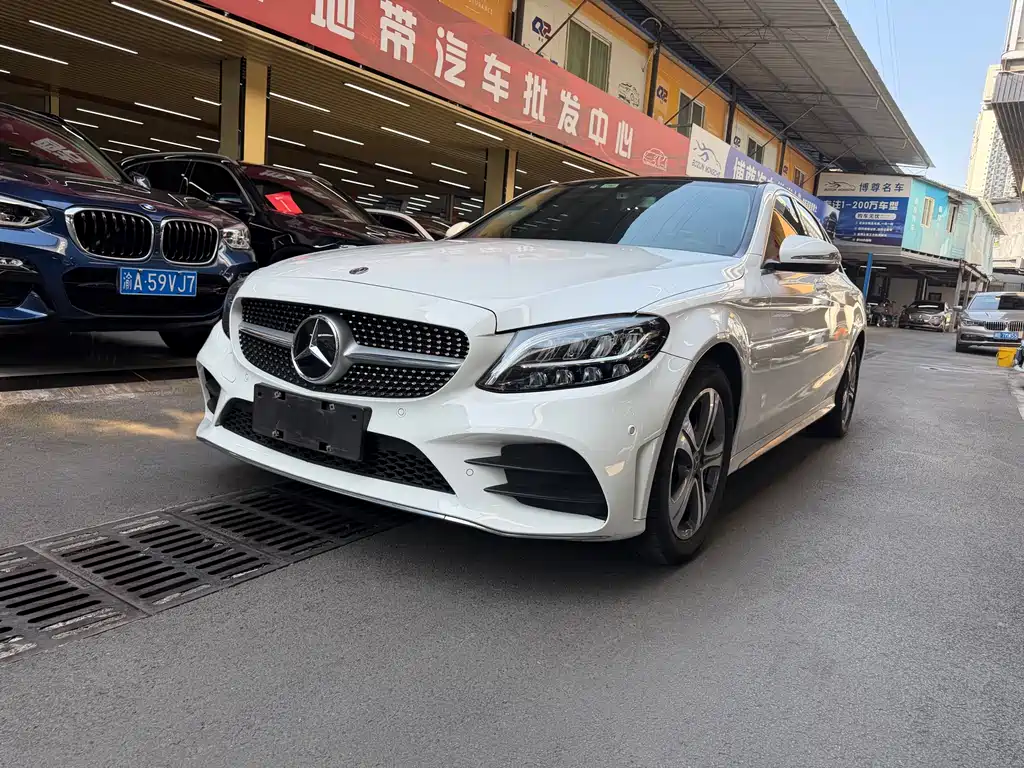 Mercedes-Benz C-Class 2019