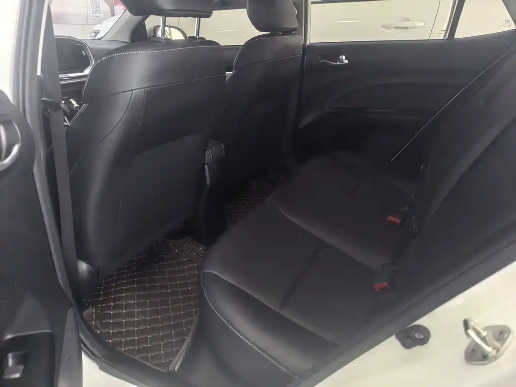 Kia KX1 - фото 12