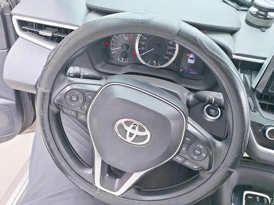 Toyota Corolla — миниатюра 15