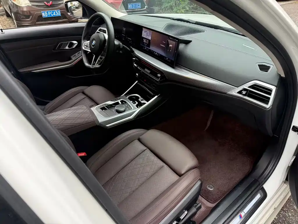 BMW 3 Series — миниатюра 5